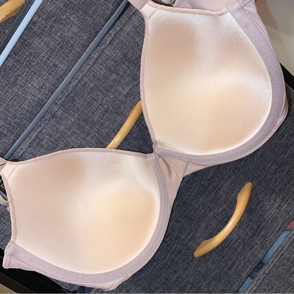 🌟PRICE⬇️DROP🌟Maidenform T-Shirt Convertible Bra, sz. 34 DD (E) in Nude - Picture 13 of 13